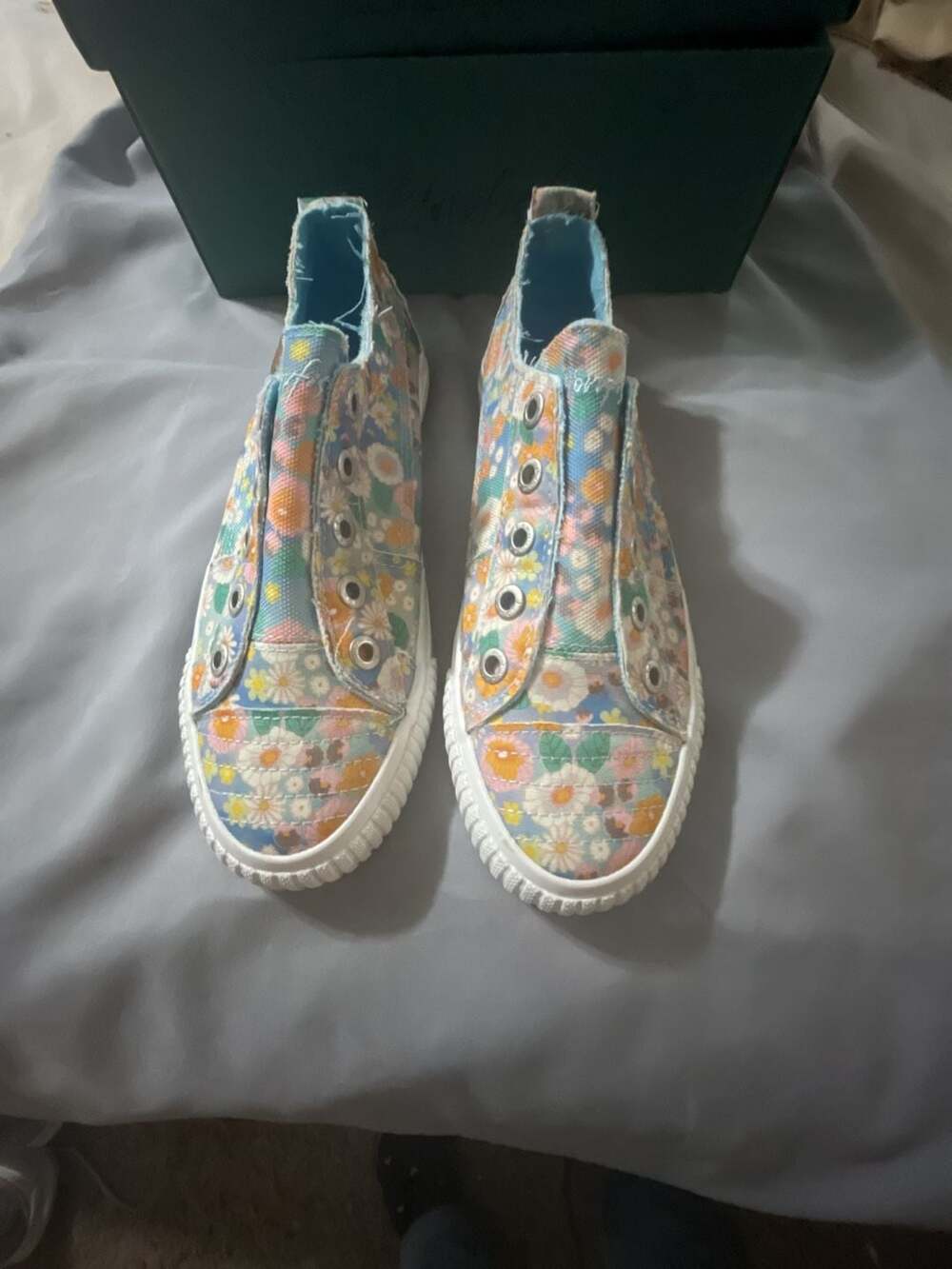 Blowfish Malibu Play Sneaker Blue Multi Dazy Craze Size 9